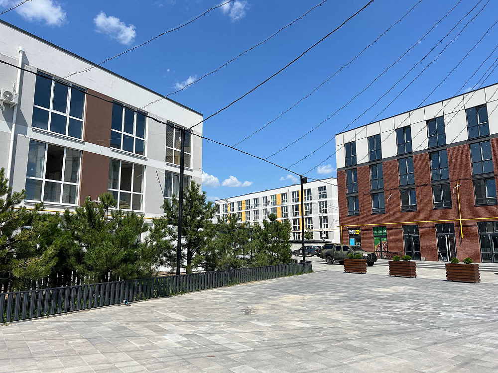 2-кімнатна 47,5 м² з вітальнею майже 20 м² закрита територія Святопетрівське (Києво-Свят.р-н) - зображення 1