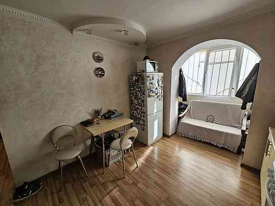 Продам 1 ком.квартиру с ремонтом  на ж/м Солнечном Днепр