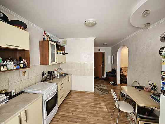 Продам 1 ком.квартиру с ремонтом  на ж/м Солнечном Днепр