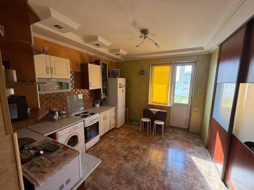 Квартира с большой гостиной 17 м2 на Таирова Одесса - изображение 2