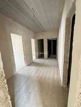 3к квартира! Здана та готова до ремонту. Ивано-Франковск