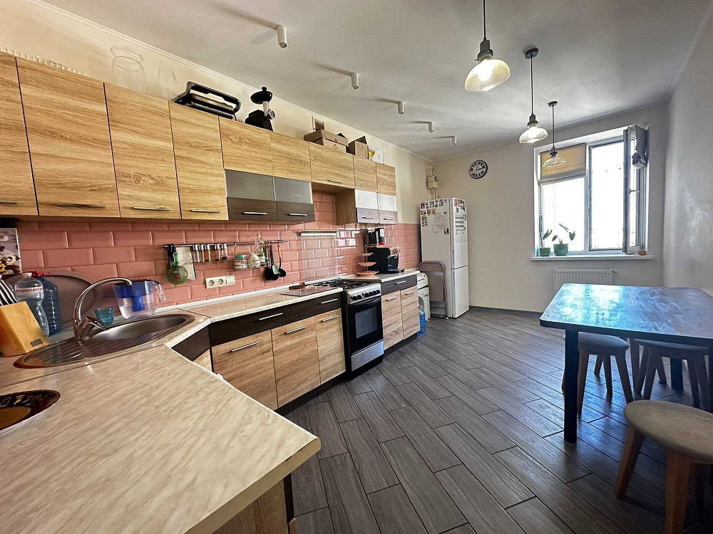 2 ком. 81кв.м. с ремонтом. Черёмушки. Газ Одесса - изображение 6