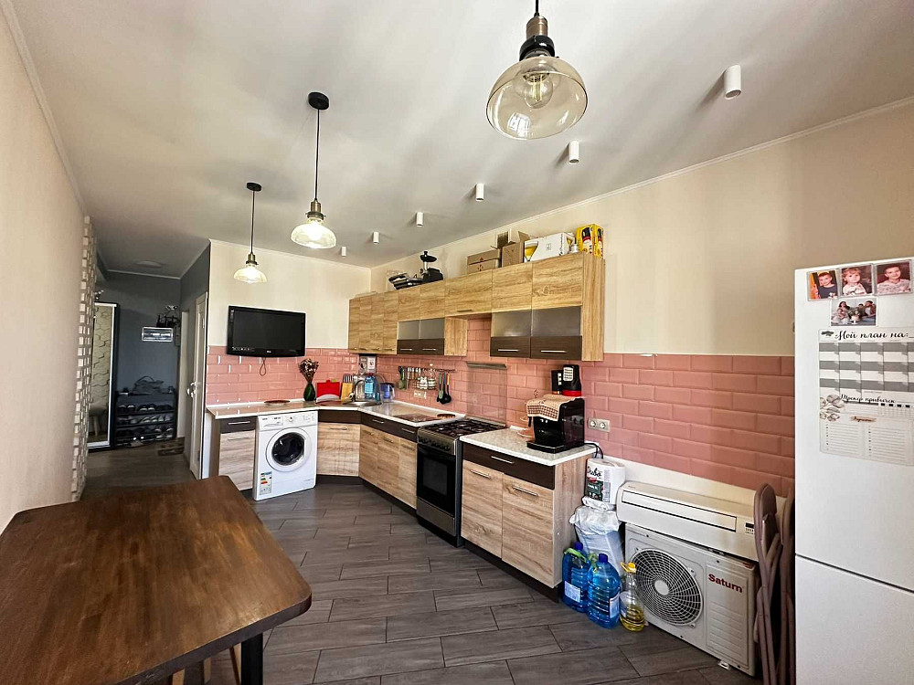 2 ком. 81кв.м. с ремонтом. Черёмушки. Газ Одесса - изображение 5