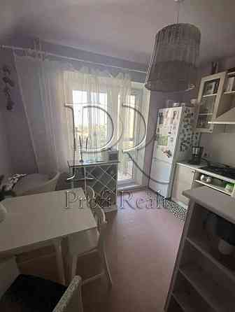 Продаж 2 -к кв. вул. Вишняківська 5, м. Харківська, Дарницький р-н. Київ