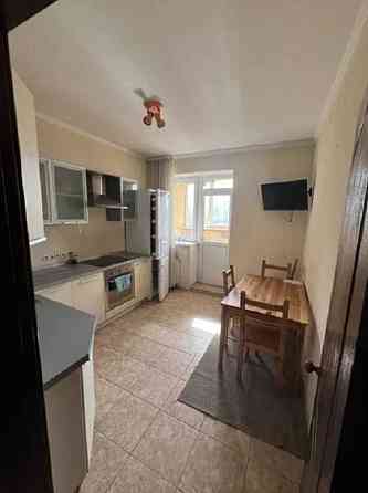 Продається квартира на вул. Олега Мудрика 66. Можливий торг!!! Київ