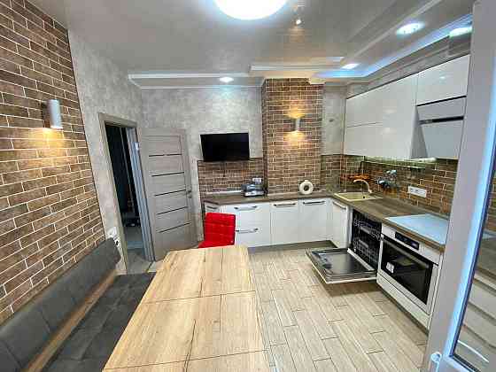 Сдается 3х ком, новый дом! Длительно! Черноморск