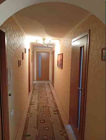 Оренда 4-к квартири на пр. Праці, район Запоріз. шосе і Нової лінії Днепр