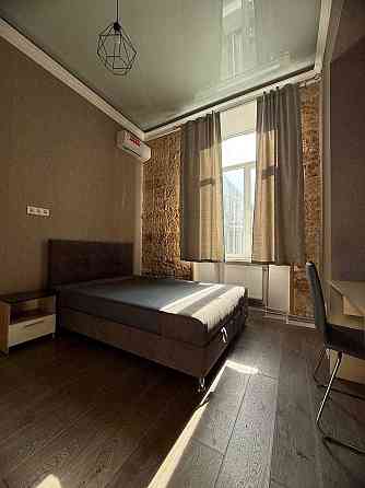 Срочно сдам! 3-ком квартира в центре! 2 этаж!АГВ! 10 мин Дерибасовская Одесса