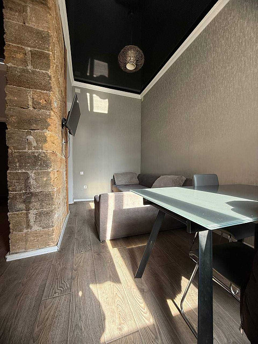 Срочно сдам! 3-ком квартира в центре! 2 этаж!АГВ! 10 мин Дерибасовская Одесса - изображение 6