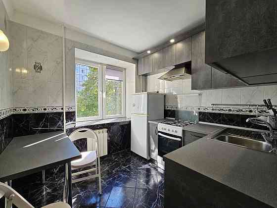 Оренда трикімнатної квартири 58м2 | газ |м| Шулявська Киев