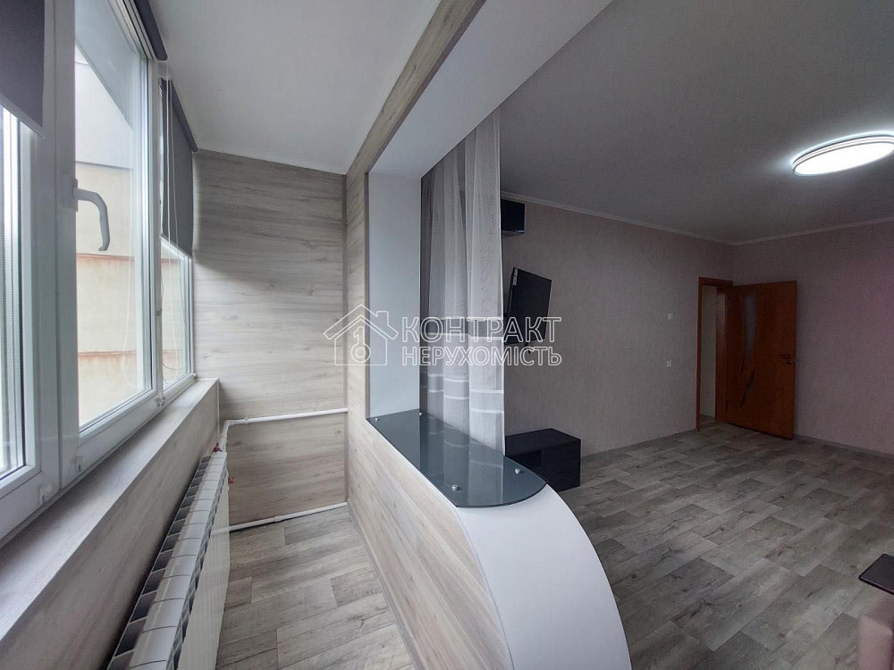 Сдам 2 комн.квартиру Ахсарова метро Алексеевская Сильпо 2 балкона Харьков - изображение 1