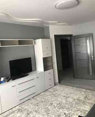 3-к. квартира з ремонтом, лоджією та і/о в р-ні БАМ за вул. Сахарова Тернополь