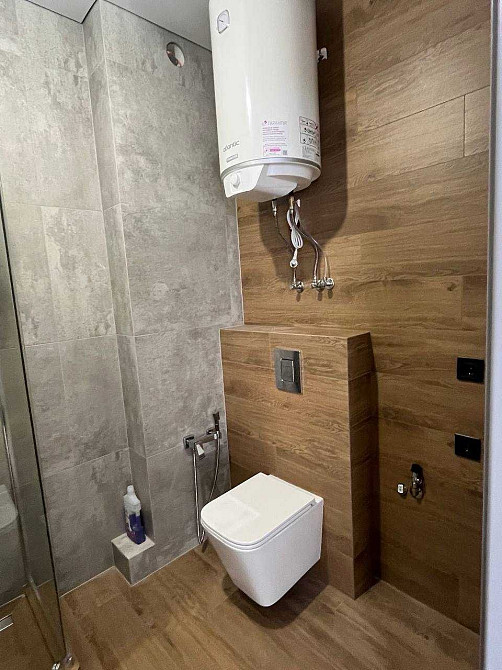 Продам 1-комн. квартиру с РЕМОНТОМ в НОВОМ КОМПЛЕКСЕ на ул. Сахарова Крижанівка - зображення 6