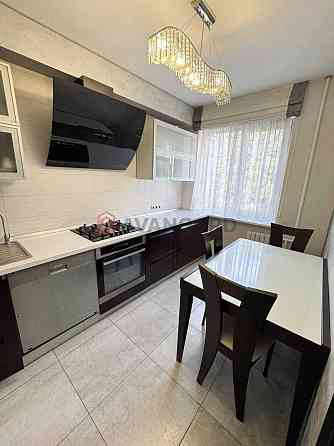 Продаж 3к кв, Калинова вул.  Капітальний ремонт Днепр