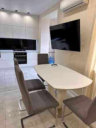 Продам стильну 2к. в ЖК Дніпровська Брама, Слобожанське. Слобожанське