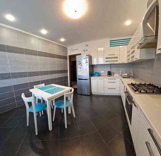 Продаж розкішної 3 кімн квартири в НОВОБУДОВІ вул. Пасічна Львов