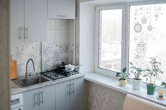 2к.Олександрівський р-н. Цегляний будинок. 4/5. Запоріжжя