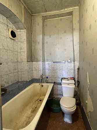 Продам 2-х комнатную гостинку Южный Вокзал Центральный Рынок Харьков