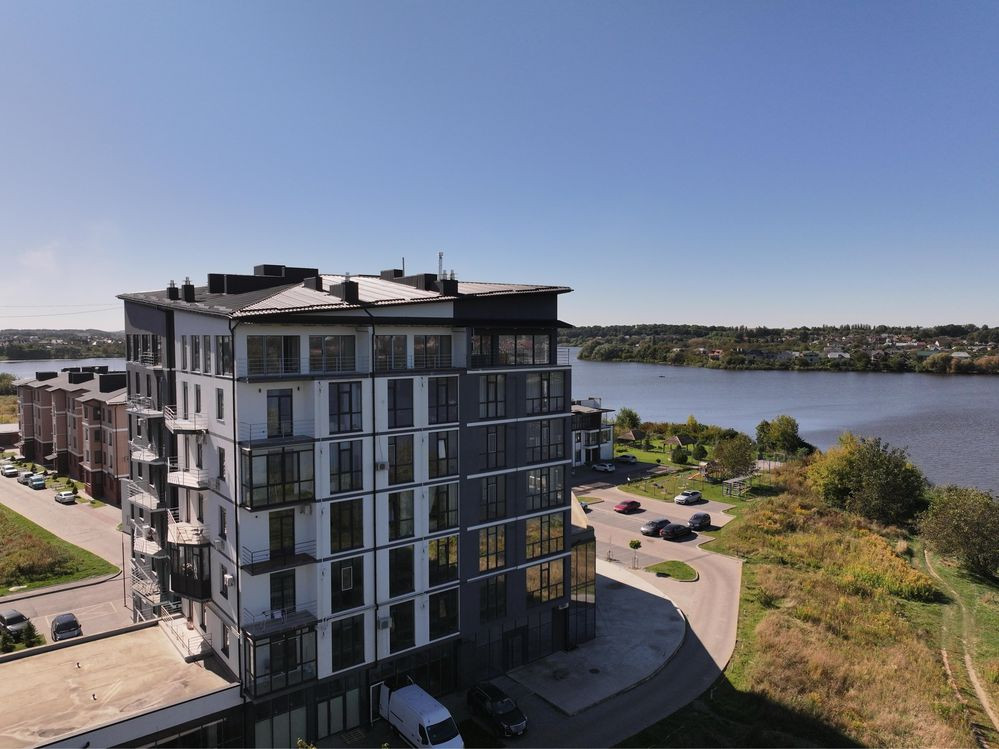 Квартира вид на озеро район Щасливе Ровно - изображение 1