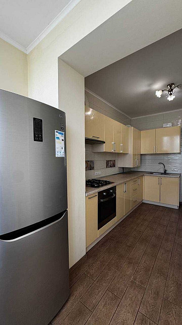 Простора 1к квартира 39 м² з лоджією з ремонтом і меблями Ірпінь Ірпінь - зображення 8