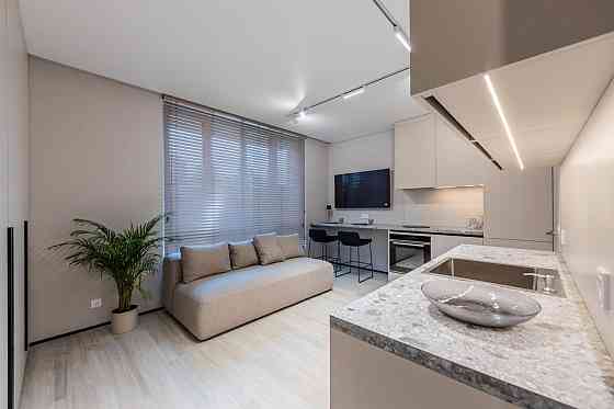 Продаж квартири 1 кімната Новопечерська Вежа Бойчука 41Б БЕЗ КОМІСІЇ Киев