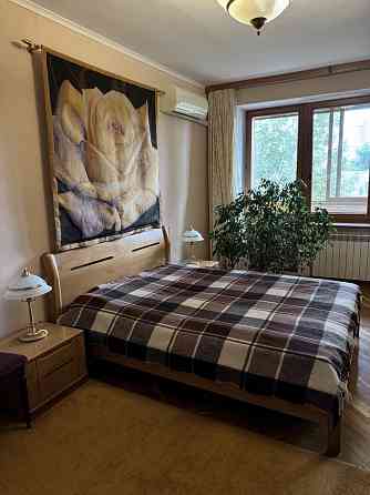 ТОП  Продаж 4 к ЦЕНТР Гоголівська низький поверх Актуальна Киев