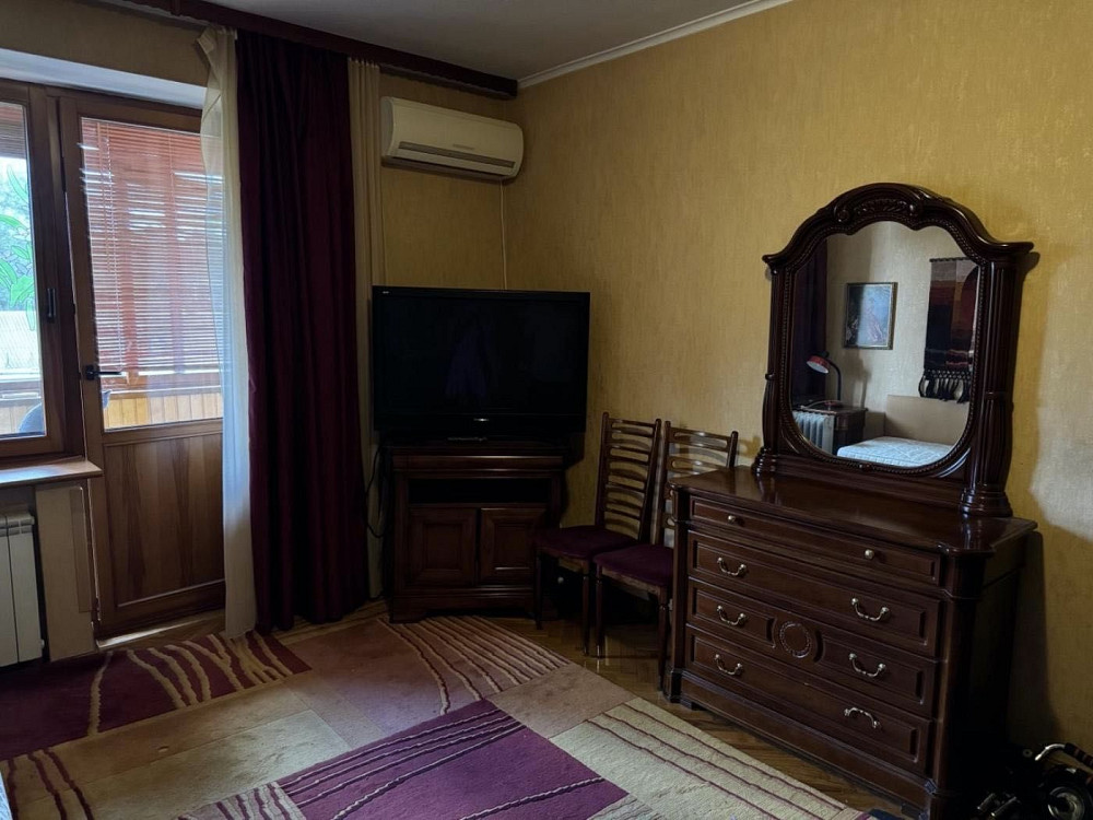 ТОП  Продаж 4 к ЦЕНТР Гоголівська низький поверх Актуальна Киев - изображение 8