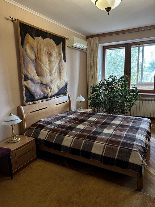 ТОП  Продаж 4 к ЦЕНТР Гоголівська низький поверх Актуальна Киев - изображение 1