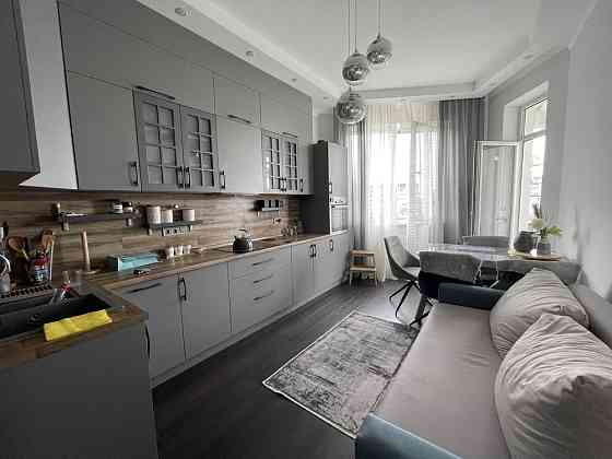 Новый ремонт! ЖК Изумрудный, ул. Генерала Шаповала 2 Киев