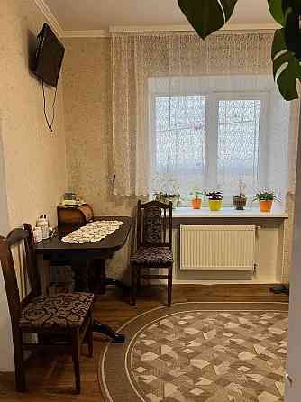 40593 Простора 2-кімнатна квартира у найкращому районі Виставка Хмельницкий