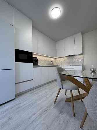 Двокімнатна з новим ремонтом в ЖК Центральний Преміум! Центр міста! Ірпінь