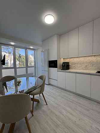 Двокімнатна з новим ремонтом в ЖК Центральний Преміум! Центр міста! Ірпінь