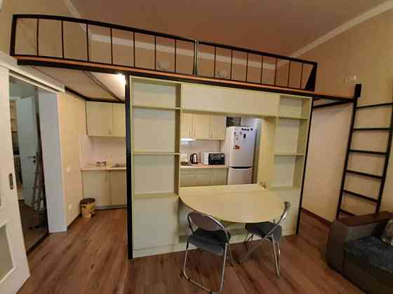 Сдается 2х комнатную (двухуровневую) квартиру на пр.Гагарина 21 Днепр