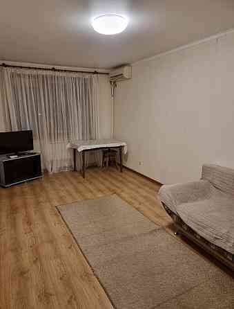 Без  комісії!   Пл.Оболонська  3 Киев