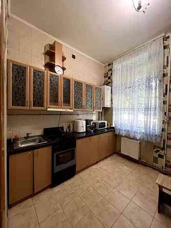 Продажа 3х кімнатної квартири м. Кропивницький, вхід з пандусом 