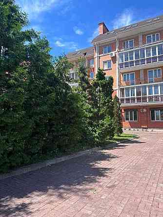 Трьохкімнатна квартира в центрі міста Чернигов