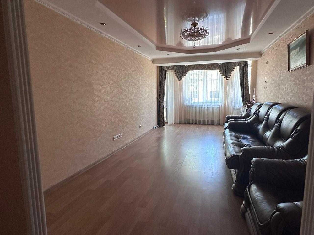 Трьохкімнатна квартира в центрі міста Чернигов - изображение 5