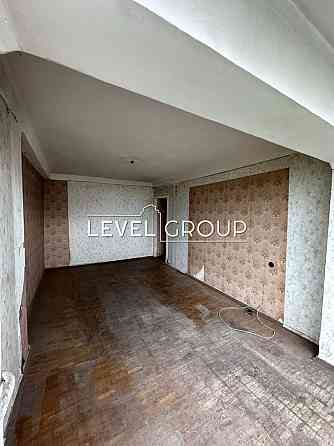 Під ремонт 2-кімнатна біля води на Русанівці! Без % Киев