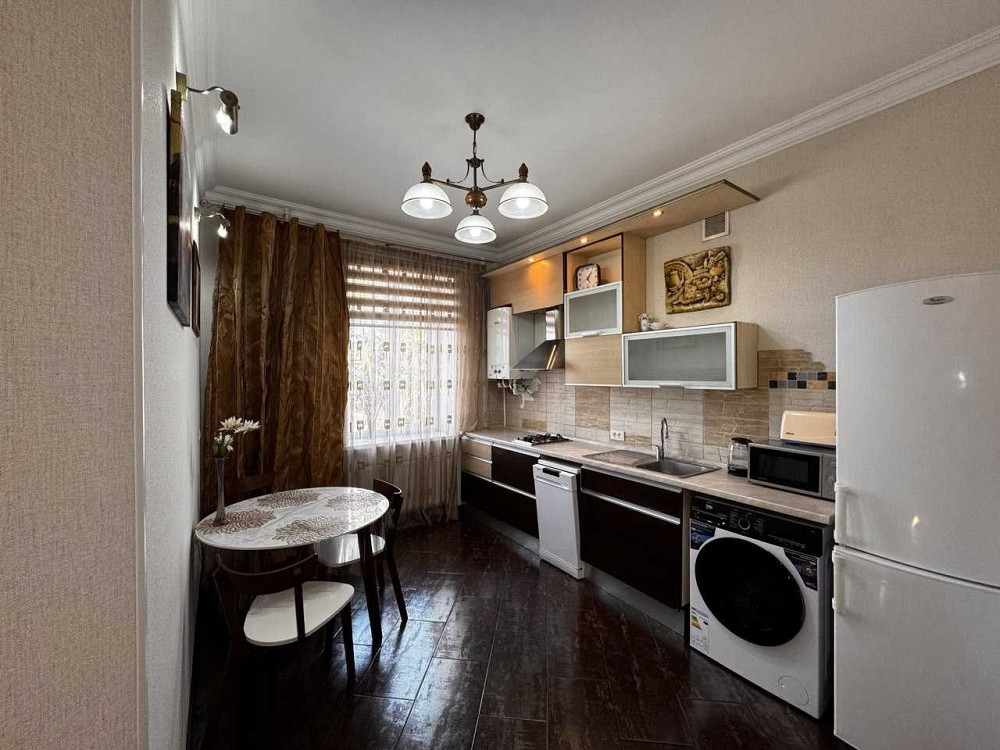 Сталинка с душой 2 ком 61 м2 евроремонт Пушкинсая / Жуковского Одесса - изображение 8