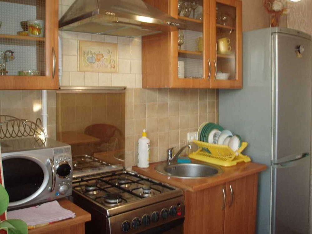 Здається в довгострокову оренду затишна 1-к.кв на вул. Єреванська Киев - изображение 1