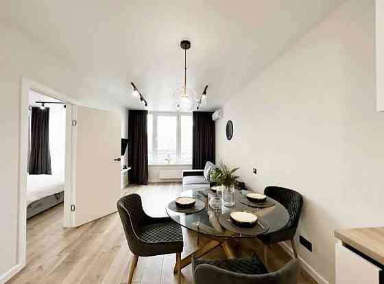 Оренда однокімнатної квартири ЖК Seven метро Осокорки Киев