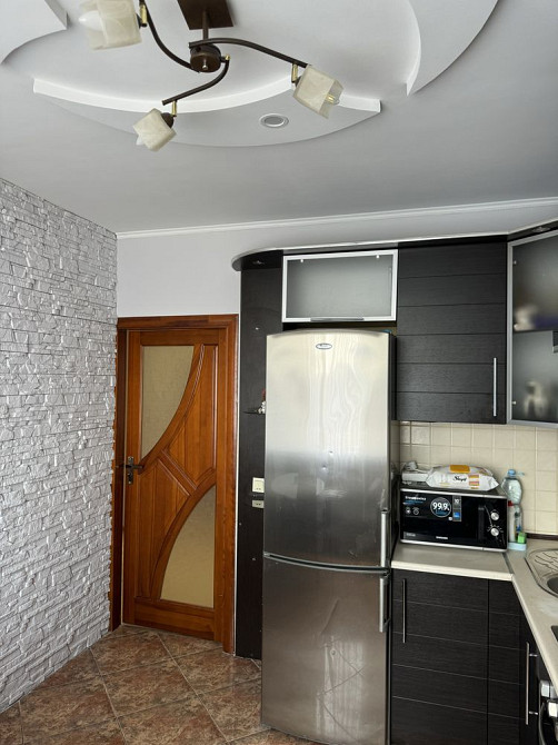 Оренда 2-к. квартири по вулиці Північний бульвар Ивано-Франковск - изображение 3