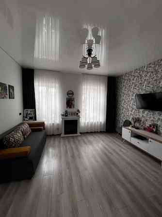 2 комн -40 метров. Центр. 2/3 эт.дома. Ремонт. Мебель. ул.Прохоровская Одесса