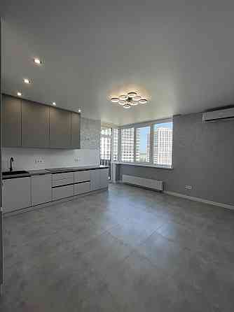 Продаж квартири ЖК Варшавський Подільский р-н ВЛАСНИК. Якісний ремонт Киев