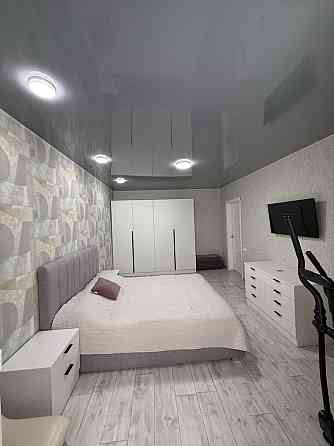 Продам 2-комн.квартиру с ремонтом /Левый Берег Кам`янське (Запорізька обл.)