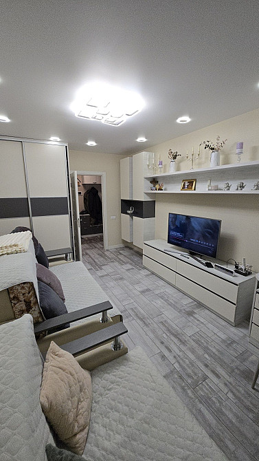 1-кім квартира на Бориспільській 25А , готова до проживання,. Без% Київ - зображення 6