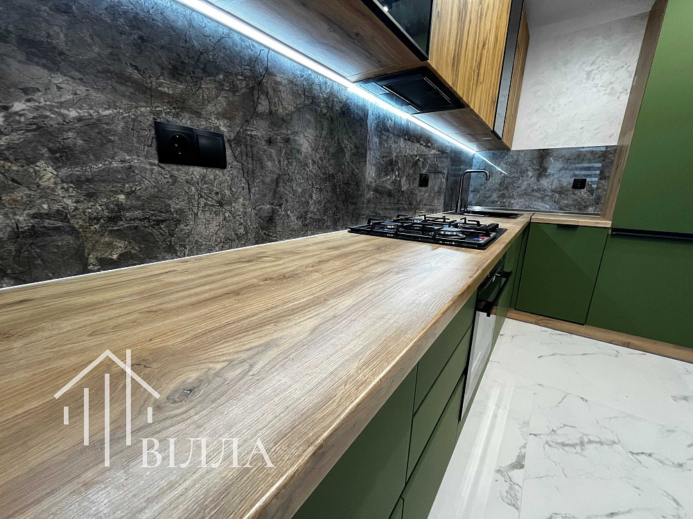 Продам велику 2 кімнатну квартиру у цегляному будинку Тернопіль - зображення 2