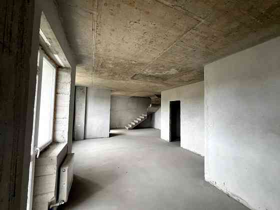 Продаж 5к квартири 120 кв. м на вул. Вербицького 10, кв. 39 Новояворівськ