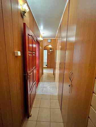 Продається 3-кімнатна квартира метро Позняки Срочно! Дешего! Киев