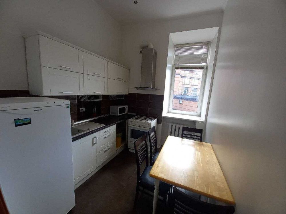 Здам 3к вул Володимирська 77 Центр Метро-7хв пішки Киев - изображение 2